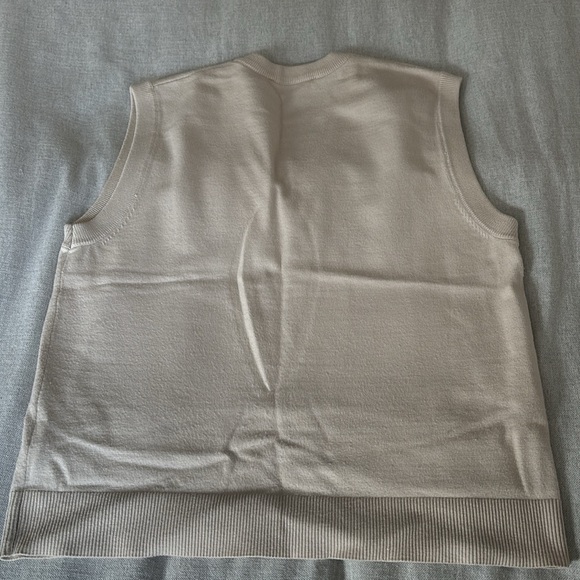SIMONS boxy sleeveless sweater size S - Picture 6 of 8